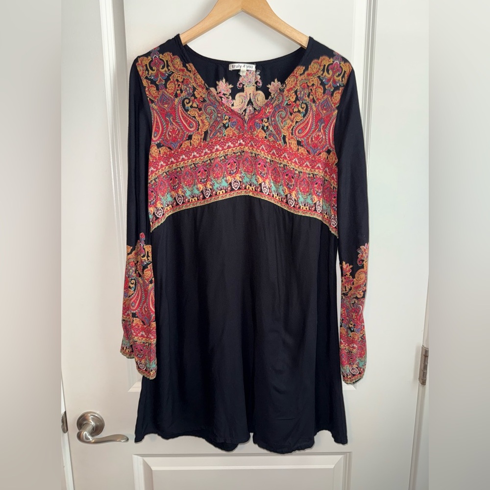Truly 4 You Embroidered Black Tunic Dress Women’s Size Large